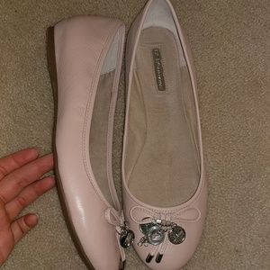 Women's Flats